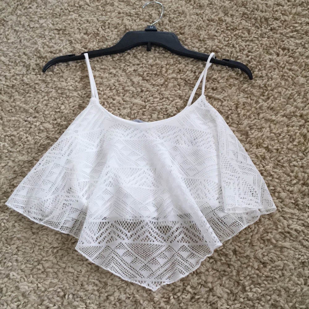 White crop top